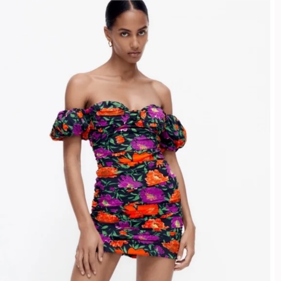 NWT Zara Floral Off Shoulder Puff Sleeve Mini Dress-Ruching - Picture 2 of 10